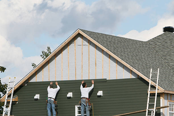 Professional Emergency Siding Repair technician working in Orange, VA